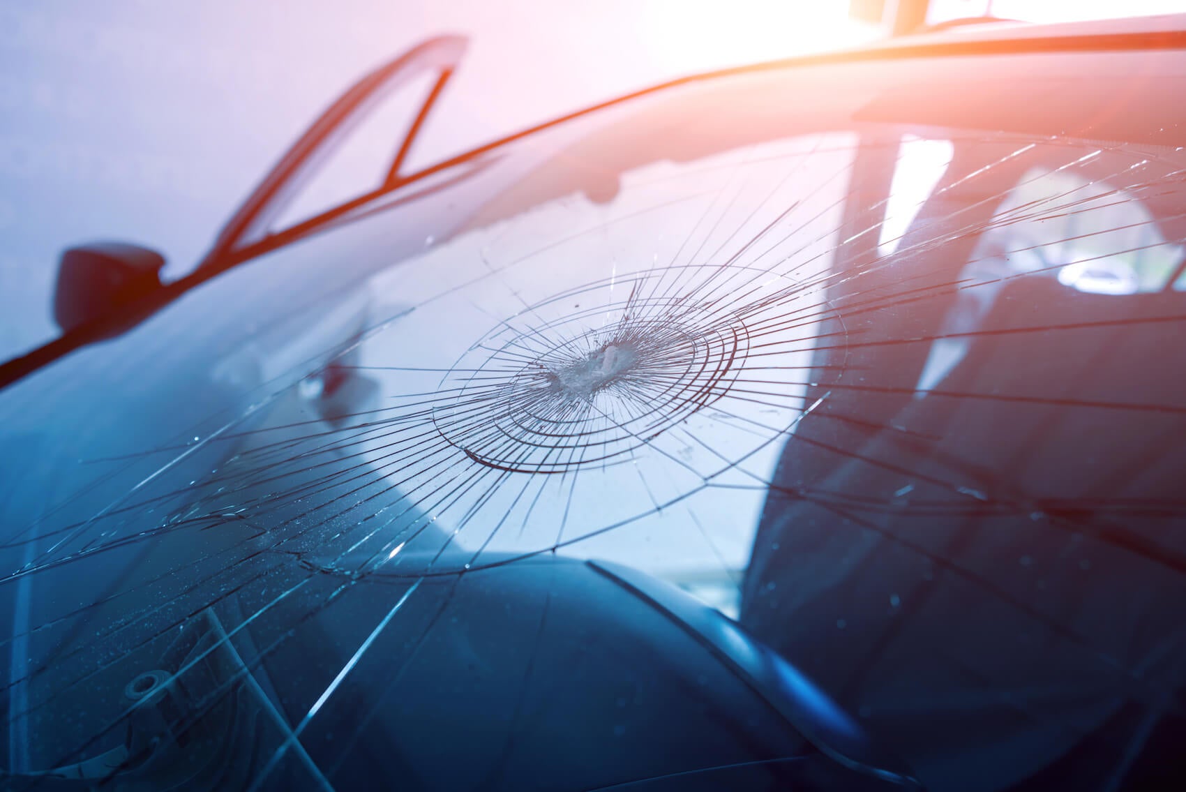 Unpredictable windshield break Lansing, MI
