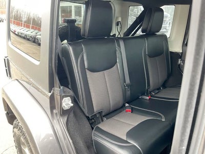 2017 Jeep Wrangler Unlimited Freedom 4x4