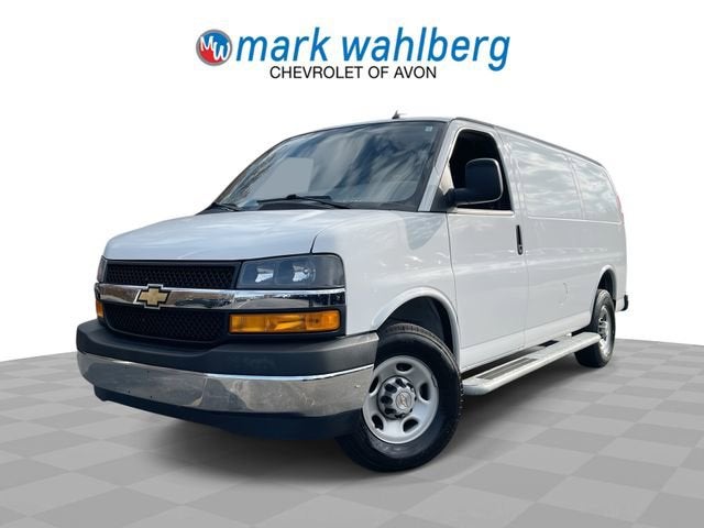 2024 Chevrolet Express Cargo 2500 WT