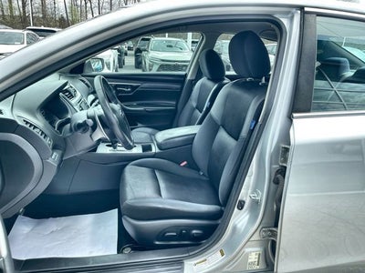 2016 Nissan Altima 2.5 SR