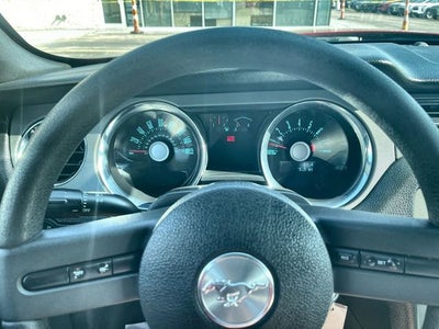 2012 Ford Mustang V6