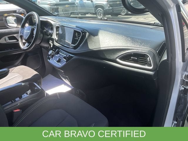2023 Chrysler Pacifica Touring