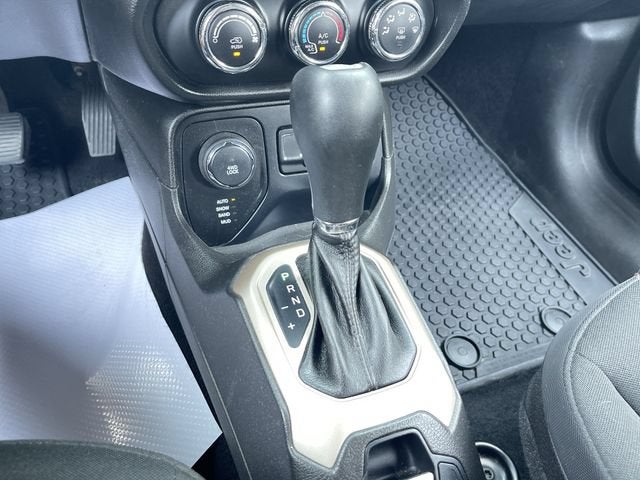 2016 Jeep Renegade 75th Anniversary