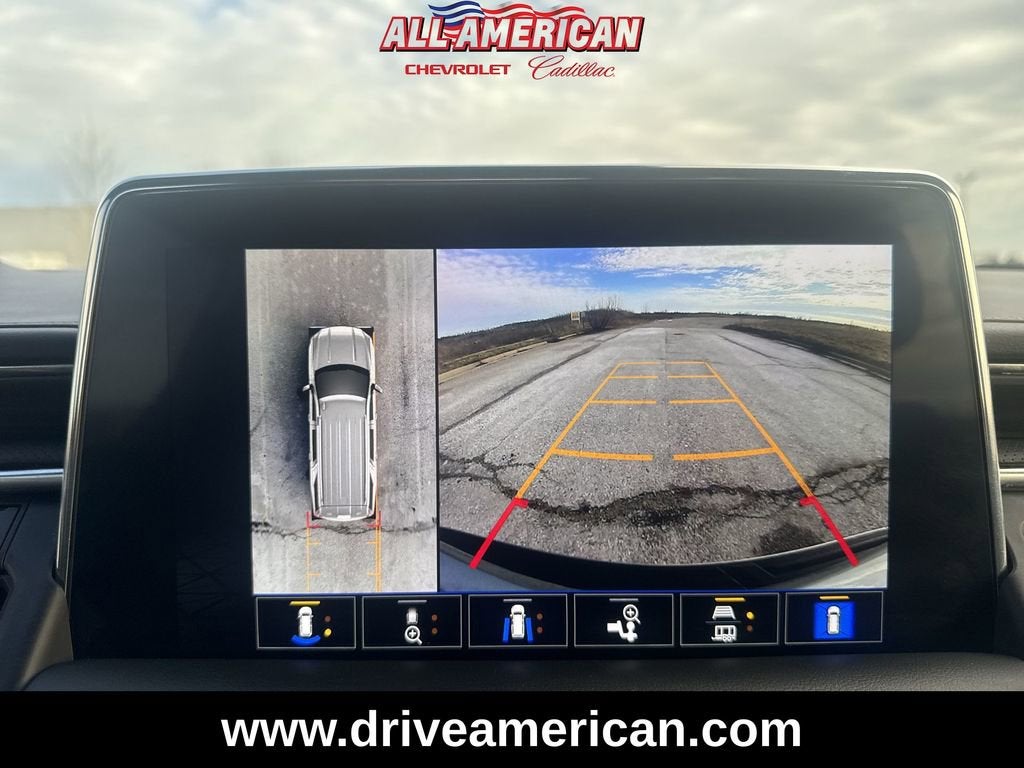 2023 GMC Yukon XL SLT