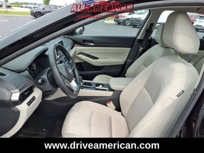 2025 Nissan Altima SV