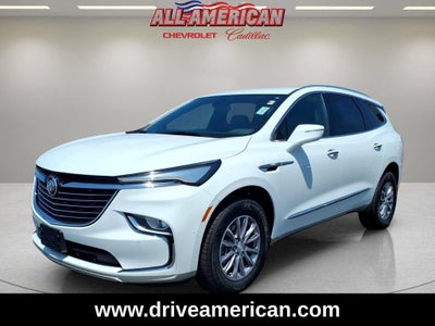 2022 Buick Enclave Essence