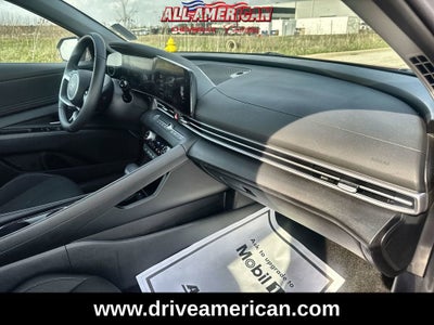 2025 Hyundai Elantra SEL Convenience