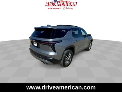 2025 Chevrolet Traverse LT