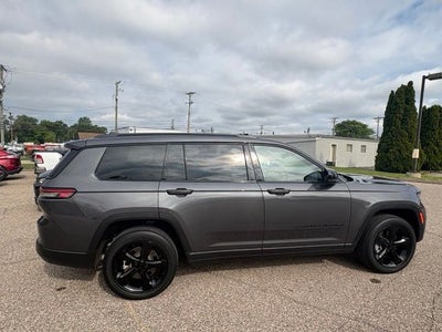 2023 Jeep Grand Cherokee L Altitude 4x4
