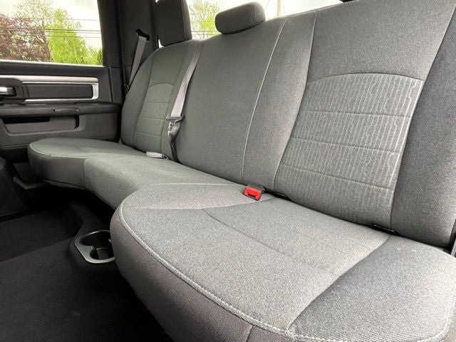 2024 RAM 1500 Classic Warlock Crew Cab 4x4 5'7' Box