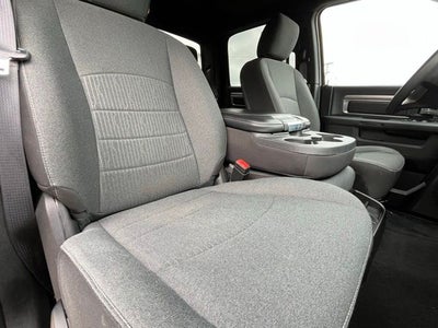 2024 RAM 1500 Classic Warlock Crew Cab 4x4 5'7' Box