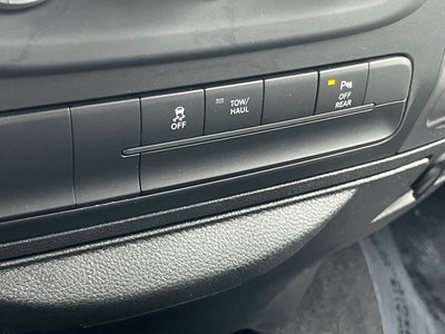 2024 RAM 1500 Classic Warlock Crew Cab 4x4 5'7' Box