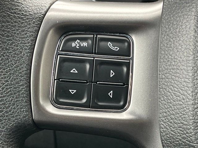 2024 RAM 1500 Classic Warlock Crew Cab 4x4 5'7' Box