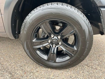 2024 RAM 1500 Classic Warlock Crew Cab 4x4 5'7' Box