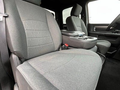2024 RAM 1500 Classic Warlock Crew Cab 4x4 5'7' Box