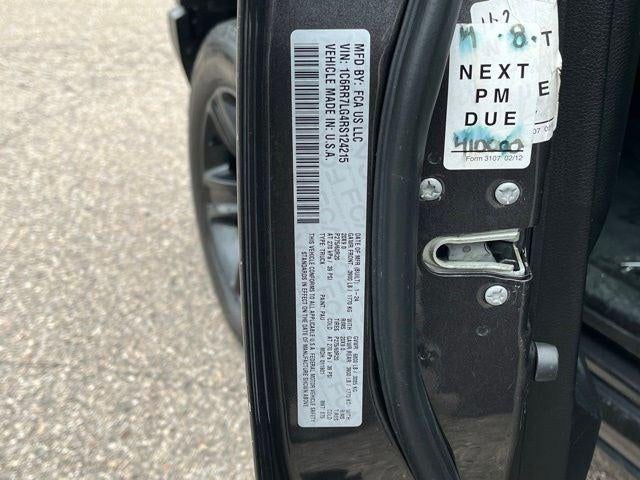 2024 RAM 1500 Classic Warlock Crew Cab 4x4 5'7' Box