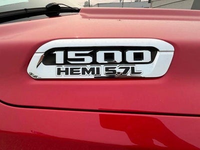 2022 RAM 1500 Big Horn Crew Cab 4x4 5'7' Box