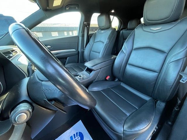 2023 Cadillac XT4 FWD Premium Luxury