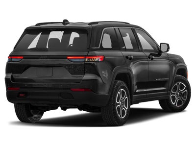 2022 Jeep Grand Cherokee Summit