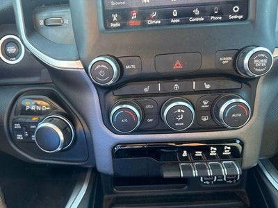 2020 RAM 1500 Big Horn Crew Cab 4x4 5'7" Box