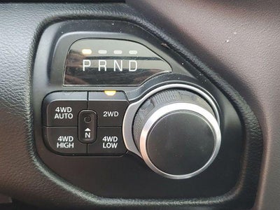 2020 RAM 1500 Big Horn Crew Cab 4x4 5'7" Box