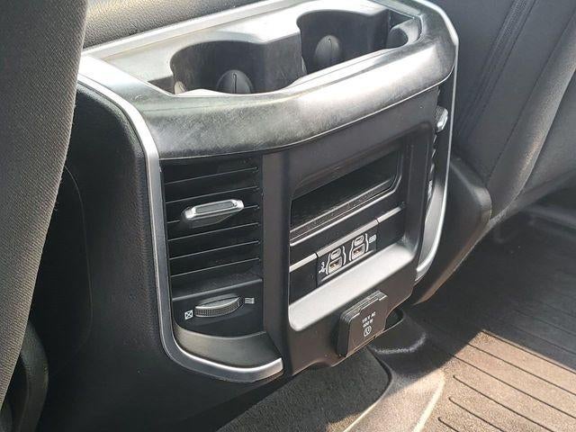 2020 RAM 1500 Big Horn Crew Cab 4x4 5'7" Box