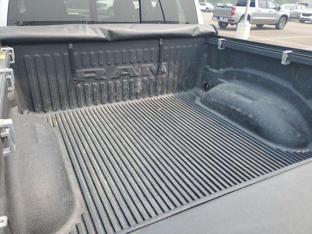 2020 RAM 1500 Big Horn Crew Cab 4x4 5'7" Box