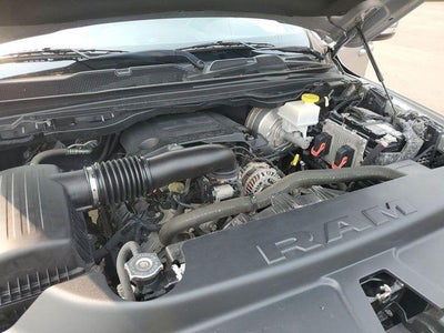 2020 RAM 1500 Big Horn Crew Cab 4x4 5'7" Box