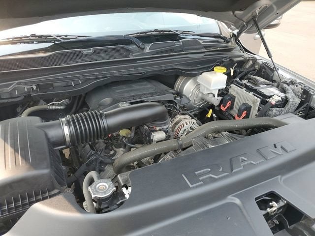 2020 RAM 1500 Big Horn Crew Cab 4x4 5'7" Box