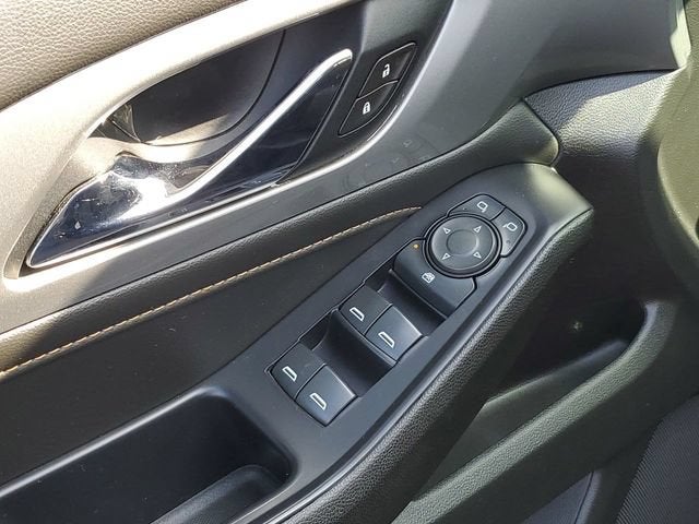2021 Chevrolet Traverse LS - Photo 28