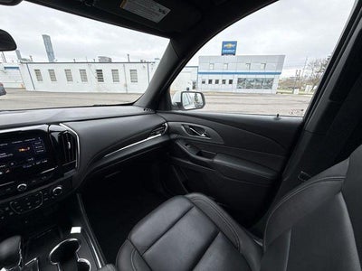 2023 Chevrolet Traverse LT Leather