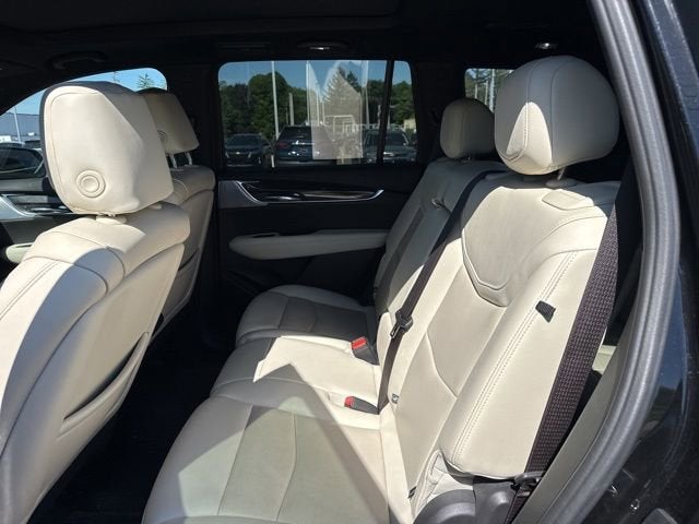 2024 Cadillac XT6 Sport