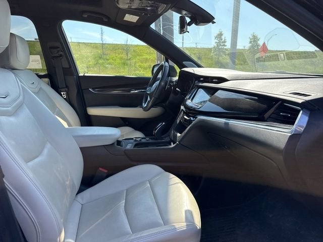 2024 Cadillac XT6 Sport