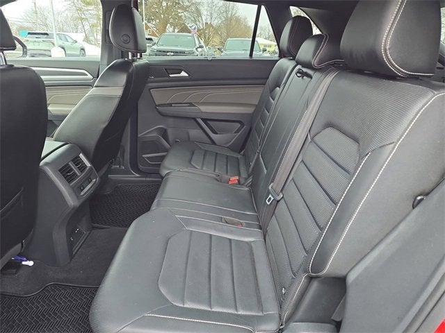 2022 Volkswagen Atlas Cross Sport 3.6L V6 SEL Premium R-Line