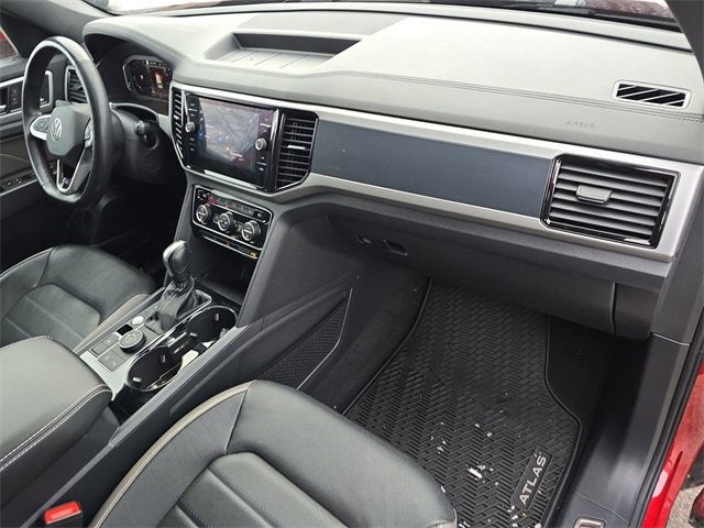 2022 Volkswagen Atlas Cross Sport 3.6L V6 SEL Premium R-Line