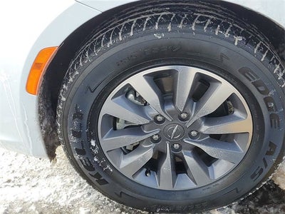 2024 Chrysler Pacifica Hybrid Select