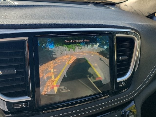 2021 Chrysler Pacifica Hybrid Limited - Photo 24