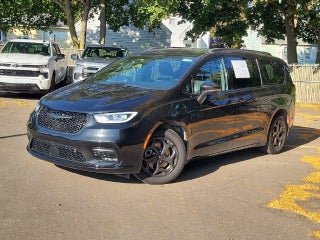 2021 Chrysler Pacifica Hybrid Limited