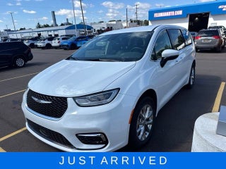 2023 Chrysler Pacifica Touring L AWD