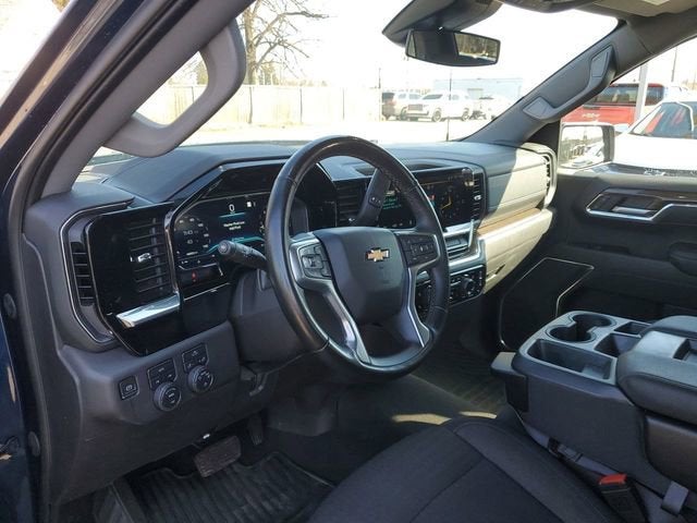 2023 Chevrolet Silverado 1500 LT (2FL)