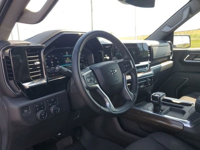 2023 Chevrolet Silverado 1500 LT Trail Boss - Photo 16