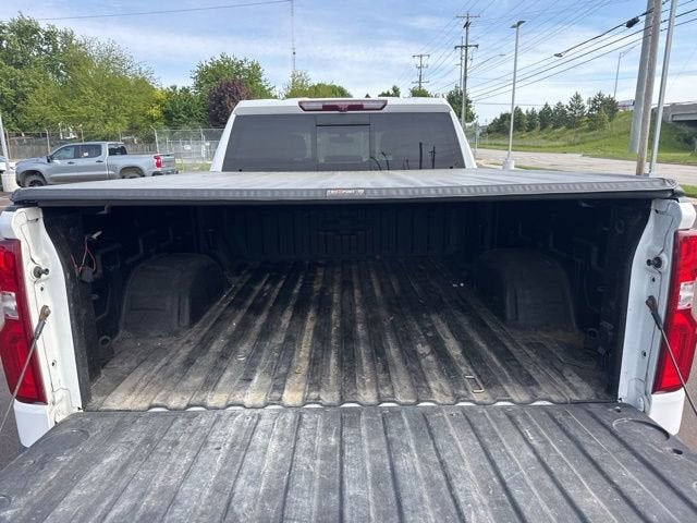 2020 Chevrolet Silverado 1500 RST - Photo 11
