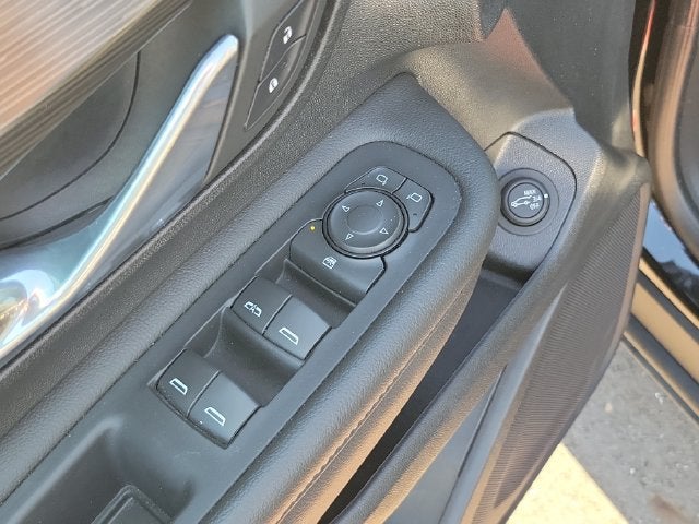 2023 GMC Terrain SLE - Photo 13