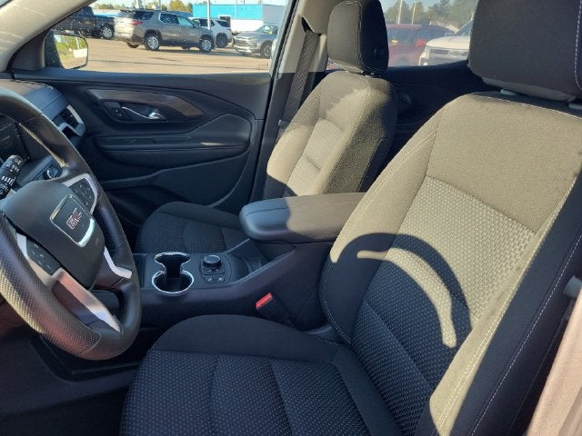 2023 GMC Terrain SLE - Photo 9