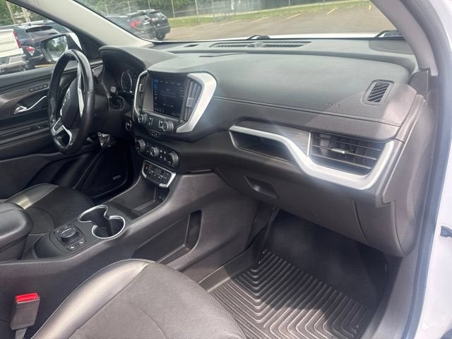 2022 GMC Terrain SLT - Photo 6