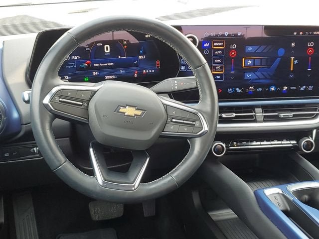 2024 Chevrolet Equinox EV LT - Photo 24