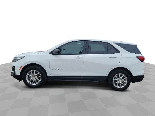 2024 Chevrolet Equinox LS - Photo 8