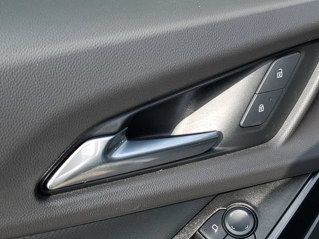 2025 Chevrolet Equinox LT - Photo 21