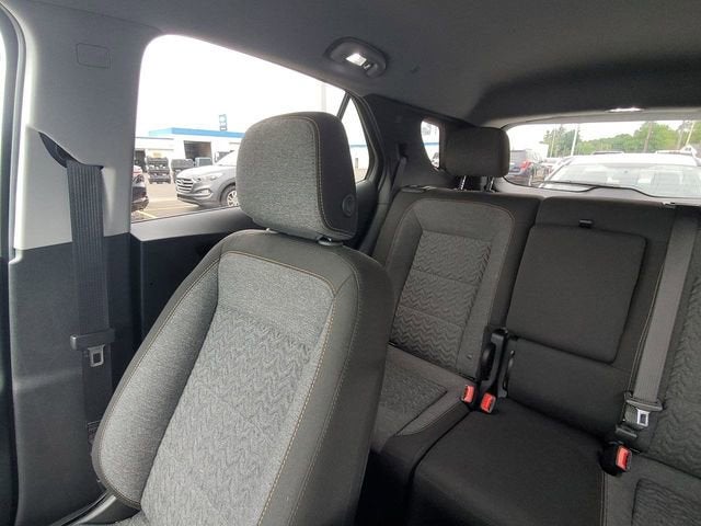 2024 Chevrolet Equinox LT - Photo 12