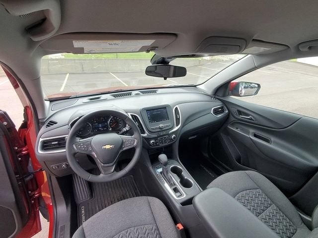 2024 Chevrolet Equinox LT - Photo 25
